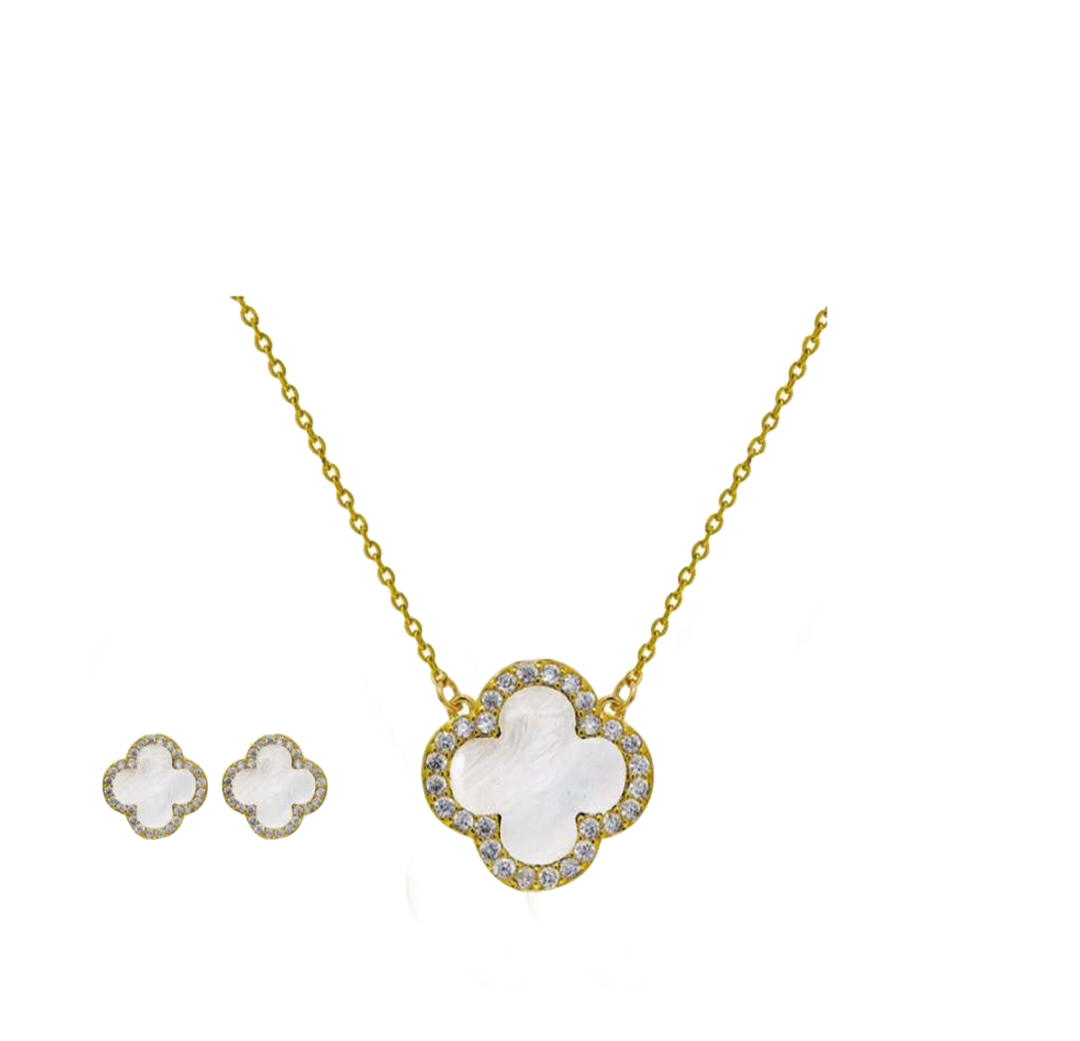 White Mother Pearl Flower Necklace