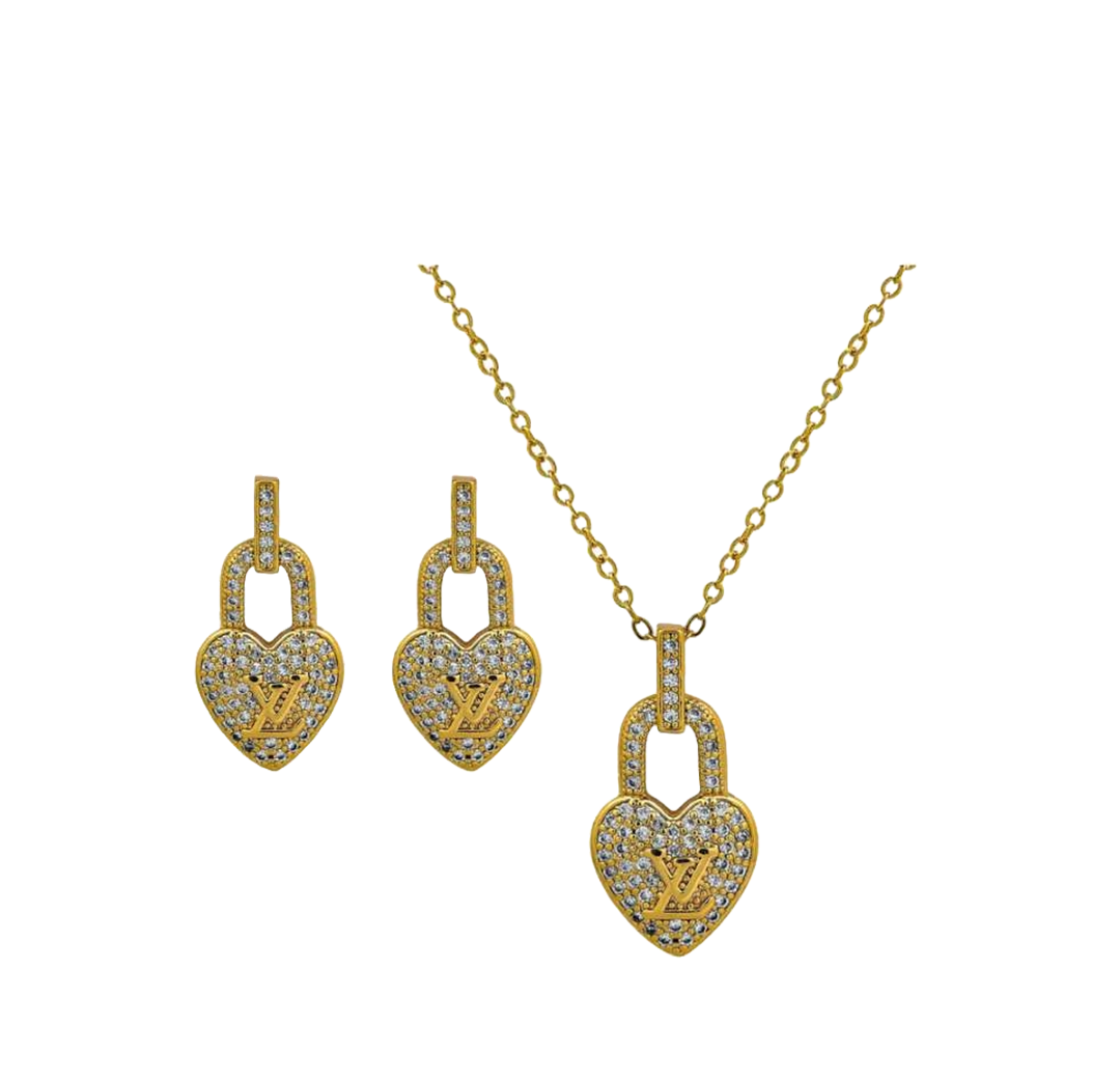 Zirconia Love Heart Shaped Padlock Charm Necklace